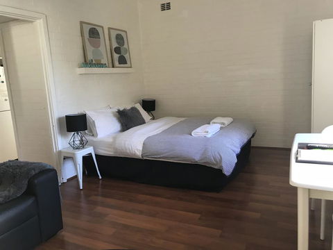 M106 Holiday Apartment In The City - Accommodation Adelaide 0