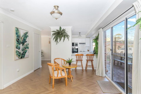 Macleay Street 23, Narrawallee - Accommodation Adelaide 1