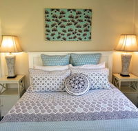 Magnolia Corner - Accommodation Adelaide