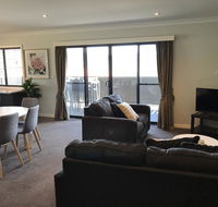 Maison Noir 1 - Accommodation Adelaide