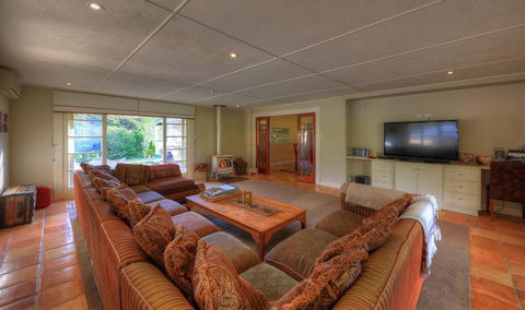 Maleny Homestead & Cottage - Accommodation Adelaide 1