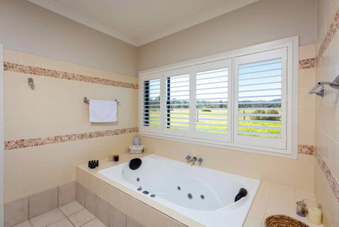 Mandalay Villas - Villa 2 - Accommodation Adelaide 1