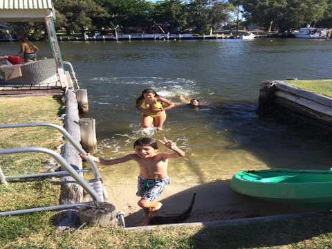 Mandurah Riverfront Holiday Rental - Accommodation Adelaide 1