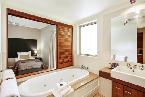 Mantra Amphora - Accommodation Adelaide 3