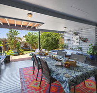 Marche Home Stay Immaculate Presentation Private  Relaxing - Accommodation Adelaide