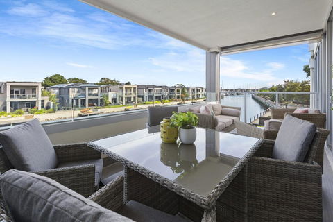 MARINA VIEW - Accommodation Adelaide 1