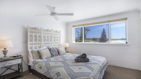 Mariners 4 - Mollymook - Accommodation Adelaide 3