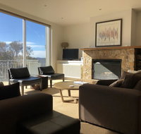 Mark II 2 West - Accommodation Adelaide