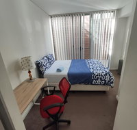 Mascot Clean Bedroom - Accommodation Adelaide