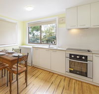 Max's Place 2 - Accommodation Adelaide