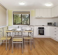 Max's Place 3 - Accommodation Adelaide