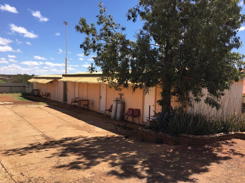 Meekatharra Hotel - Accommodation Adelaide 1