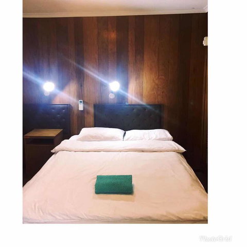 Meekatharra Hotel - Accommodation Adelaide 3