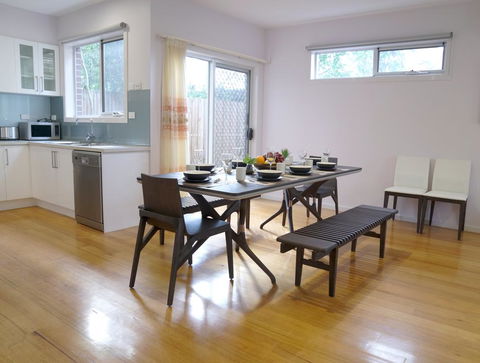 Melbourne Luxury Villa At Doncaster - Accommodation Adelaide 3