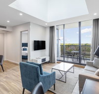 Meriton Suites Coward Street Mascot - Accommodation Adelaide