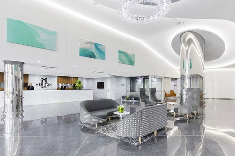 Meriton Suites Southport - Accommodation Adelaide 1