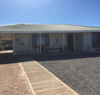 Mermaid Beachside Accommodation - Accommodation Adelaide
