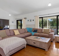 MERMAIDS ON MARENGO - large home with wifi - Accommodation Adelaide