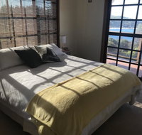 Merry Beach Ocean Front Large Home - Accommodation Adelaide