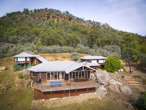 Milbrodale Lodge - Accommodation Adelaide 2