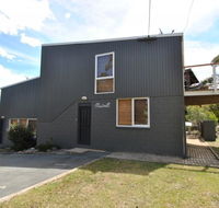 Mistral 2 - Accommodation Adelaide