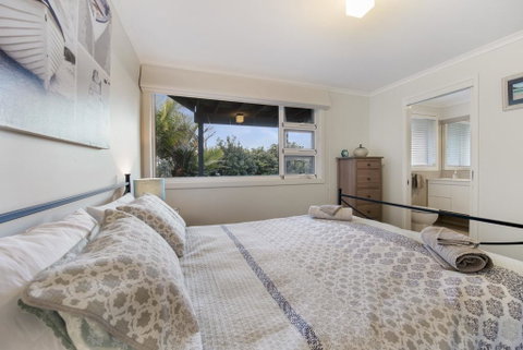 Mitchell Pde 118 Mollymook - Accommodation Adelaide 2