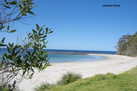 Mitchell Pde 71 Mollymook - Accommodation Adelaide 0