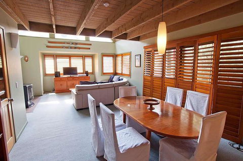 Mitta Mitta - Accommodation Adelaide 2