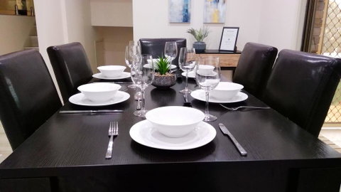 Modern 4-Bedroom House On Cunningham Near Singleton CBD Hunter Valley - Accommodation Adelaide 3