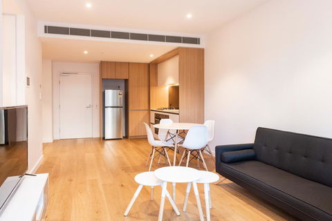 Modern Apartment In Darling Harbour - Accommodation Adelaide 0