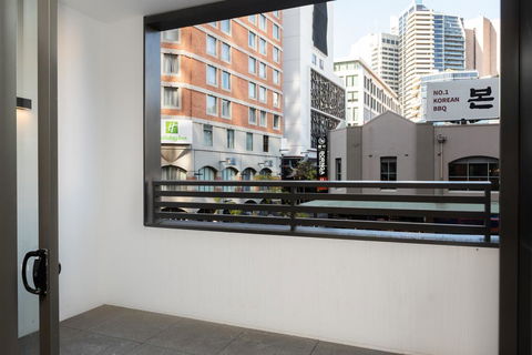 Modern Apartment In Darling Harbour - Accommodation Adelaide 3