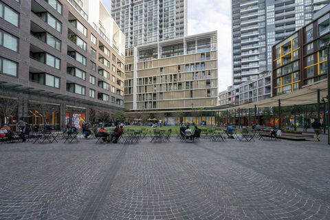 Modern Apartment In Darling Harbour - Accommodation Adelaide 1
