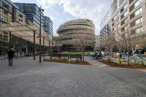 Modern Apartment In Darling Harbour - Accommodation Adelaide 1