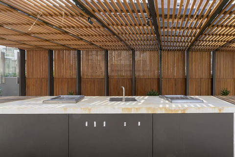 Modern Apartment In Darling Harbour - Accommodation Adelaide 3