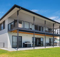 Moments on the Water - Accommodation Adelaide