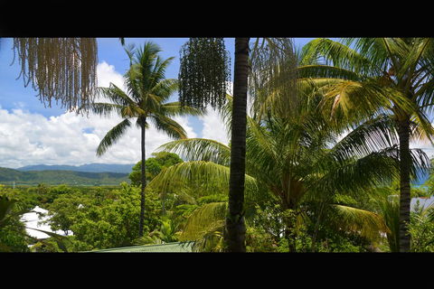 Monsoon Villa B - Luxury Holiday Villa - Accommodation Adelaide 2