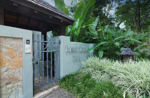 Monsoon Villa B - Luxury Holiday Villa - Accommodation Adelaide 1