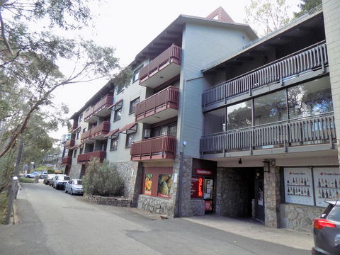 Mowamba D2 - Accommodation Adelaide 1