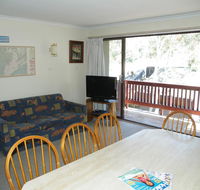 Mowamba E1 - Accommodation Adelaide