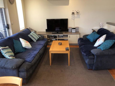 MURRAY GRANGE VILLA 4 - Accommodation Adelaide 1