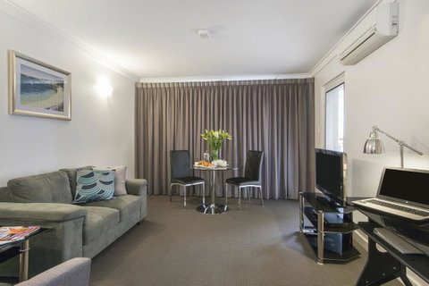 The Peninsula Riverside Serviced Apartments - Accommodation Adelaide 31