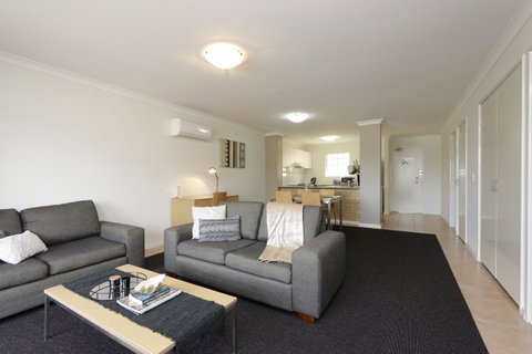 Hillarys Marina Apartment - Accommodation Adelaide 3