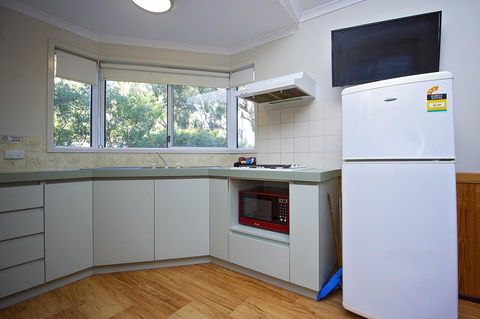 Discovery Parks - Woodman Point - Accommodation Adelaide 2
