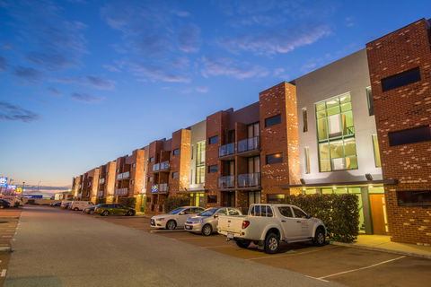 Perth Ascot Central Apartment Hotel Official - Accommodation Adelaide 0