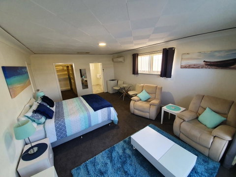 Palm Beach Bed & Breakfast - Accommodation Adelaide 21