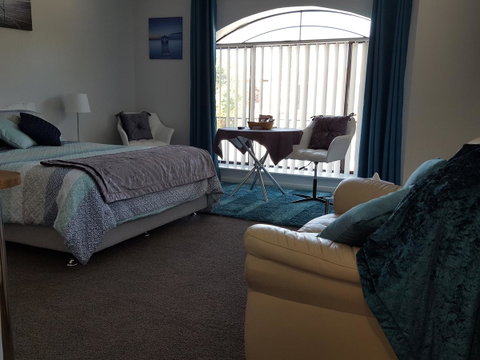 Palm Beach Bed & Breakfast - Accommodation Adelaide 9