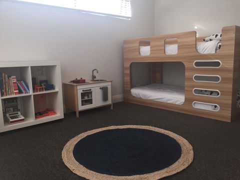 The Pool House - Fremantle - Accommodation Adelaide 30