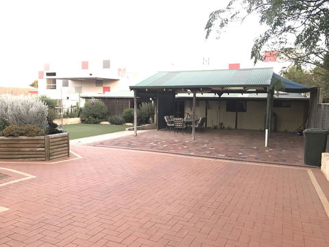 Sabai Accommodation - Accommodation Adelaide 15