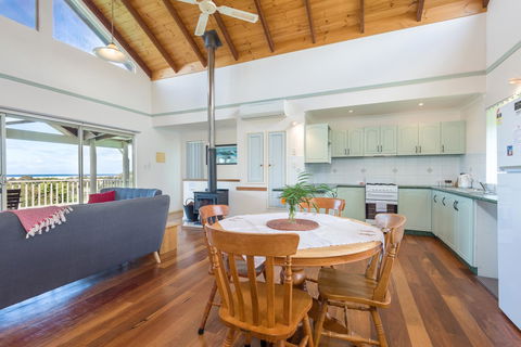 Surfside Ocean Beach Denmark Holiday Accommodation - Accommodation Adelaide 21