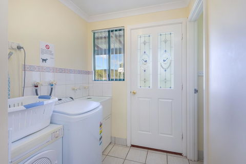 Surfside Ocean Beach Denmark Holiday Accommodation - Accommodation Adelaide 25